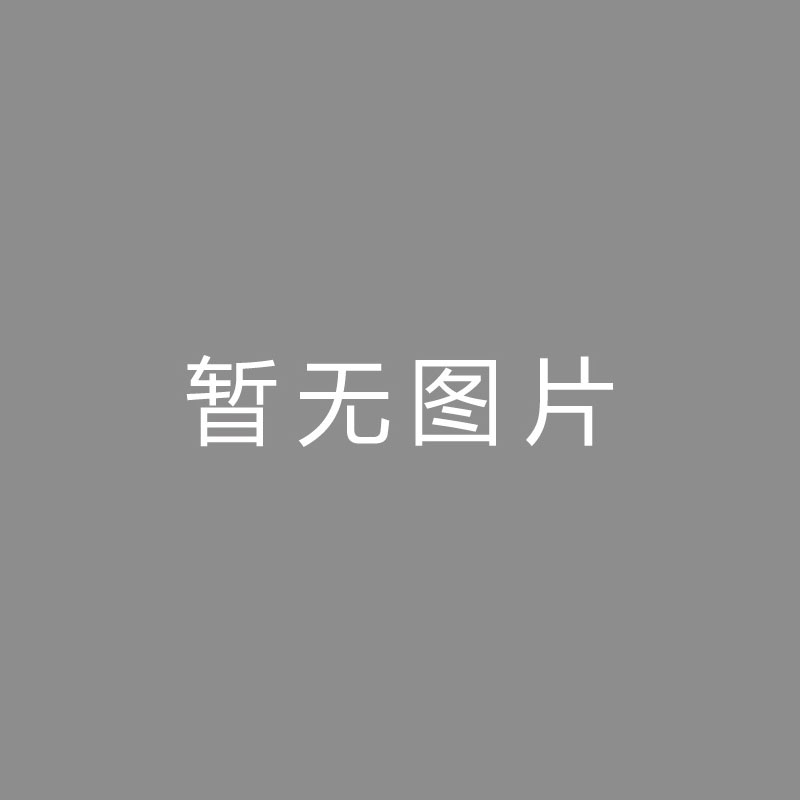 🏆过渡效果 (Transition Effects)哈曼：如果戴维斯能拿到2000万欧年薪，那就太荒谬了